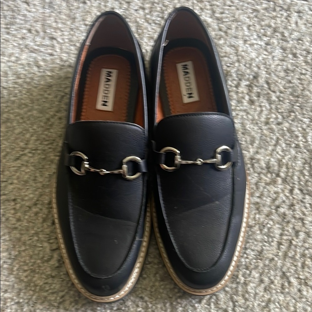 Elegant Black Loafers with Gold Detail
